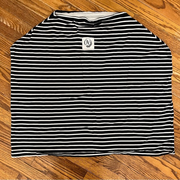 OVer Baby Car Seat Cover/Nursing Cover- used once! - Picture 2 of 6